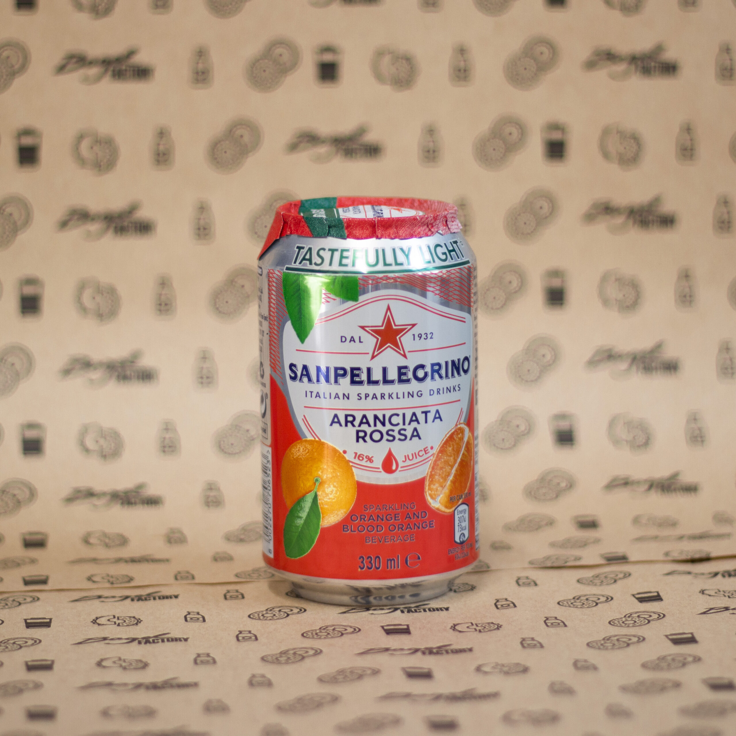 SAN PELLEGRINO RED can